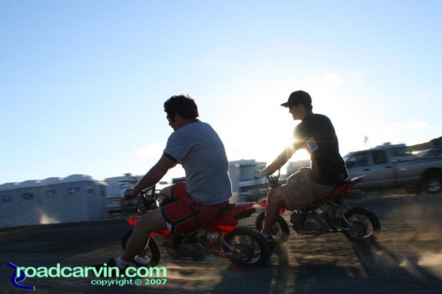Mini-racers flat trackin' on minibikes (minibike hooligans img_4868.jpg)